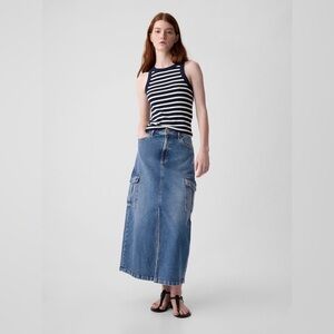 Gap Denim Double Cargo Maxi Skirt 32 / 14 Zip Fly Side Cargo Pockets Front Slit